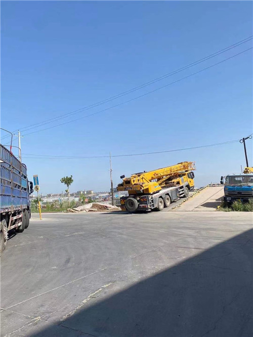 宁波市25吨吊车的租赁价格大概是多少？